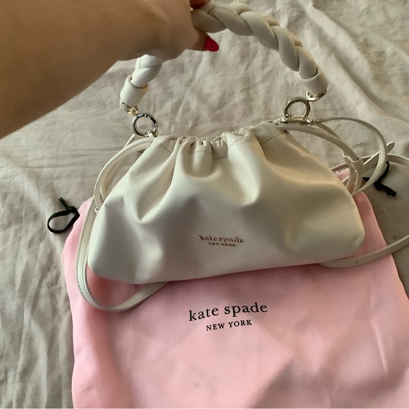 Kate Spade White Leather Shoulder Bag with Gold Hardware